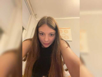 DoloresAdeline webcam bongacams model stream image