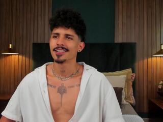 Lukee Taylor webcam model stream image