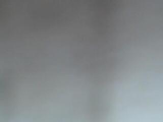 Adrianna Fox webcam model stream image