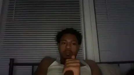 Yungandhungd webcam stripchat model stream image