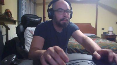 miktrent1 webcam cam4 model stream image