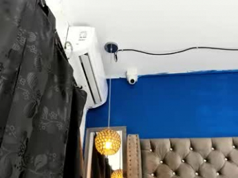 latinhotboys1 webcam model stream image