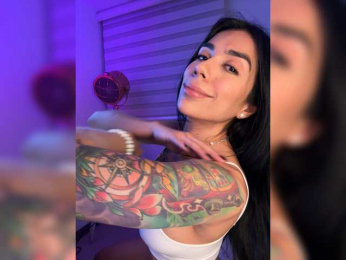 Juanita-Fox webcam model stream image