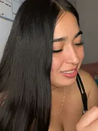 кадр стрима Kittynoir_Chile