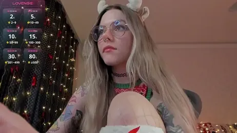 Marta_May_ webcam model stream image