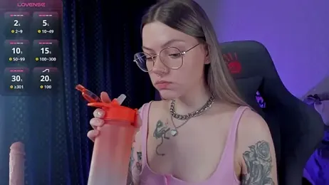 Marta_May_ webcam stripchat model stream image