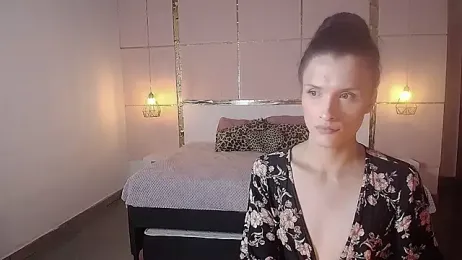 IsabelFernandez webcam model stream image