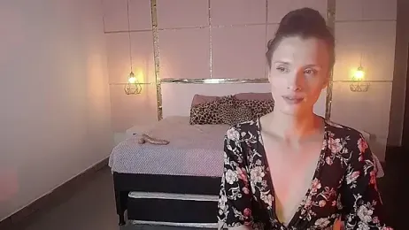 IsabelFernandez webcam model stream image