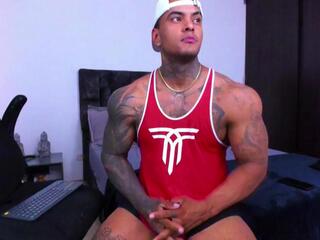 Darius Ions webcam model stream image