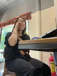 Emily_9xx webcam model stream image