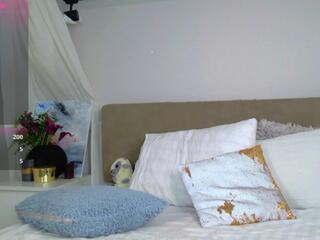 Aeden X webcam model stream image