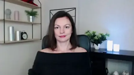 VivianWILD webcam model stream image