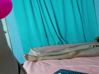 Rousey-Haland webcam model stream image