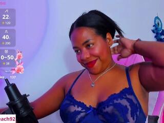 Dianne Brown webcam model stream image