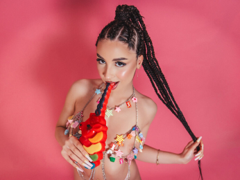 OliviaSparcks webcam model stream image