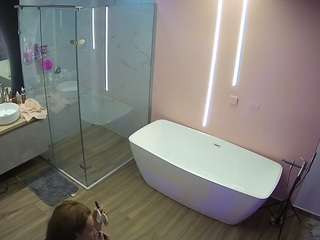 voyeurcam-casa-salsa-bathroom-2 webcam model stream image