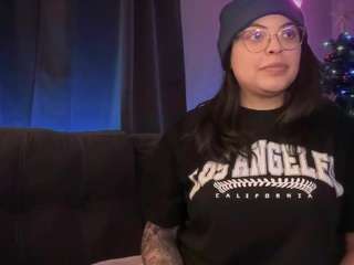 drizzypeach602 webcam camsoda model stream image