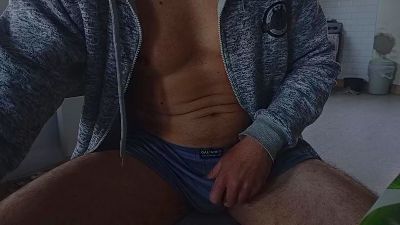 Lomur webcam model stream image