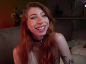 IzabellaSweet webcam model stream image