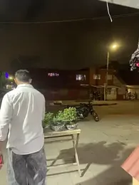 Leonardmoppet webcam model stream image