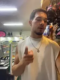 Leonardmoppet webcam stripchat model stream image