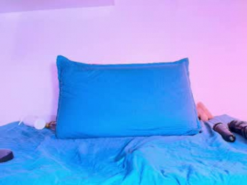 _alexaa_20 webcam model stream image