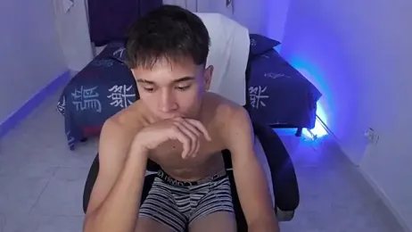 Aron_Boyy webcam model stream image