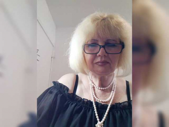 BoloshkaBlonda webcam model stream image