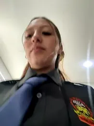 Emily-7_ webcam stripchat model stream image