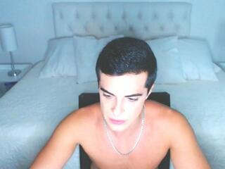 Xander Spells webcam model stream image