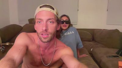 Littleone02 webcam model stream image