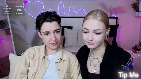 LinaLirian webcam model stream image