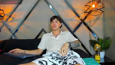 EXCLUSIVE8 webcam model stream image