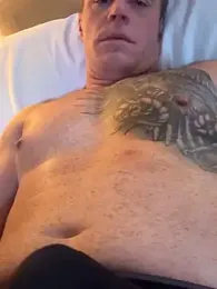 DILFiGuess1 webcam model stream image