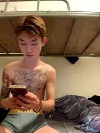 KK-cuteboy webcam stripchat model stream image