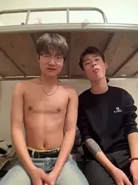 KK-cuteboy webcam stripchat model stream image