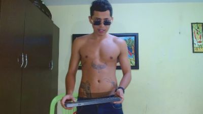 Lil_condor_bby1 webcam model stream image