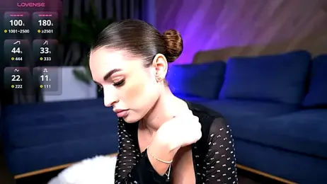 EsmeAinsley webcam model stream image