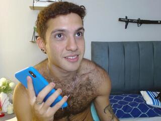 Zack Buttoon webcam model stream image