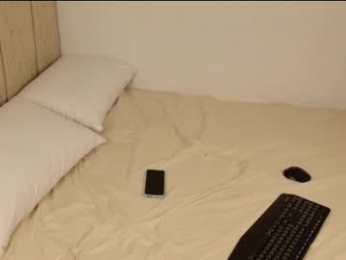 _sweetandsinner_ webcam model stream image