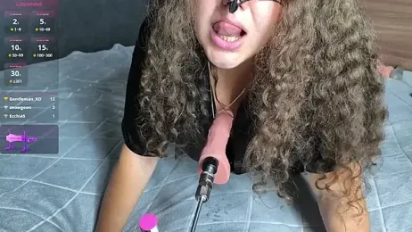 Aurora_Cage webcam model stream image