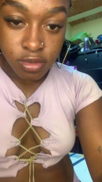 Cami_culona webcam model stream image