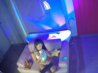 voyeurcam-casa-salsa-bathroom-5 webcam model stream image