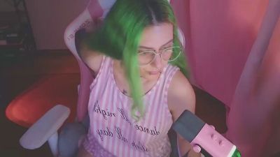 Ginger_Stay webcam model stream image