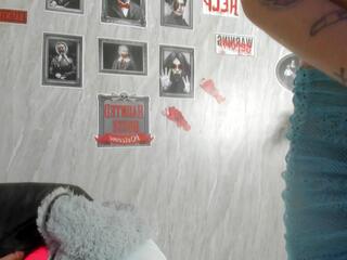 Wanda Snake webcam model stream image