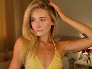 Nancy Star webcam model stream image