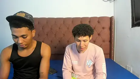 boys_yourparty webcam model stream image