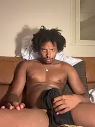 Kokinou webcam model stream image