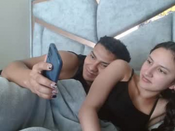 alexvsluisa webcam model stream image