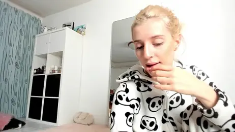 KenzieDawton webcam model stream image